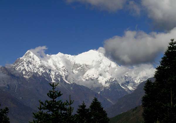 Mt. Langtang Lirung 