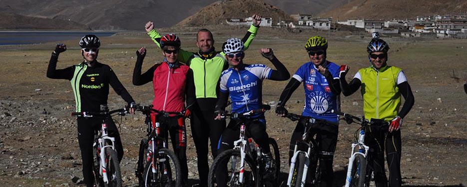 Lhasa to Kathmandu Mountain Bike Tour